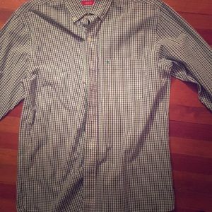 Izod button down